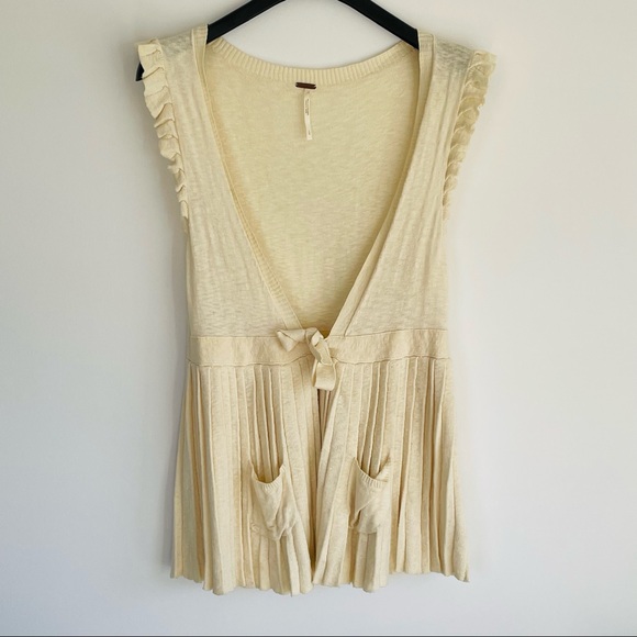 Free People Jackets & Blazers - Free People Cream Tie Front Vest